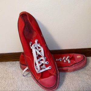 Men’s converse